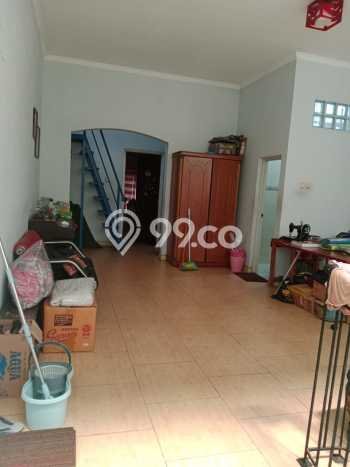 Hunian Nyaman Asri 3 KT Siap Pakai di Penggilingan Jakarta Timur Hunian Nyaman Asri 3 KT Siap Pakai di Penggilingan Jakarta Timur