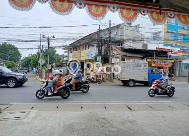 Lokasi Strategis! Dijual Ruko Bisnis di Pamulang, Tangerang Selatan Kondisi Bagus Lokasi Strategis! Dijual Ruko Bisnis di Pamulang, Tangerang Selatan Kondisi Bagus