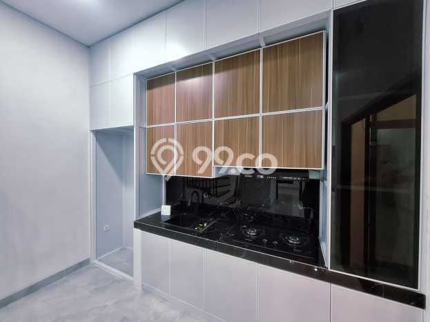 Rumah Luas Asri 4 KT Siap Huni di Graha Raya Tangerang Selatan Rumah Luas Asri 4 KT Siap Huni di Graha Raya Tangerang Selatan