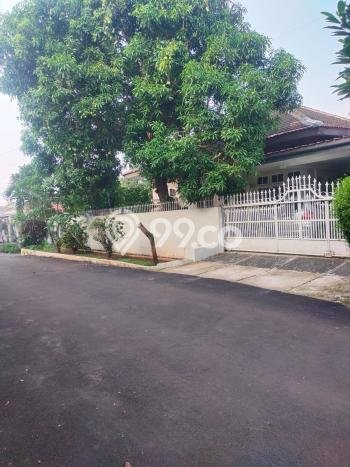 Jual Cepat Hunian Mewah Klasik di Jakarta Selatan Jual Cepat Hunian Mewah Klasik di Jakarta Selatan