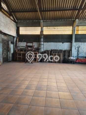 Lokasi Strategis! Dijual Gudang Bisnis di Koja, Jakarta Utara Kondisi Baik Lokasi Strategis! Dijual Gudang Bisnis di Koja, Jakarta Utara Kondisi Baik