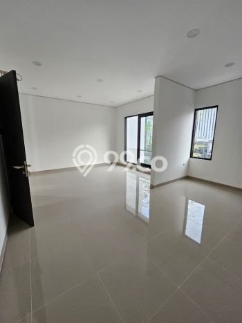 Jual Rumah Mewah Elegan Dengan View Cantik di Sunter, Jakarta Utara Jual Rumah Mewah Elegan Dengan View Cantik di Sunter, Jakarta Utara