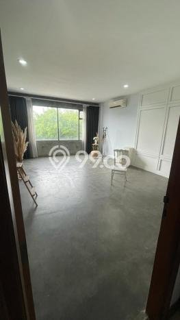 Unit Ruko Dijual di Jakarta Pusat LT 131m2 & LB 237m2 Unit Ruko Dijual di Jakarta Pusat LT 131m2 & LB 237m2
