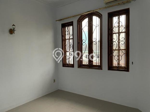 Dijual Rumah Luas Megah Dengan View Eksklusif di Sunter, Jakarta Utara Dijual Rumah Luas Megah Dengan View Eksklusif di Sunter, Jakarta Utara