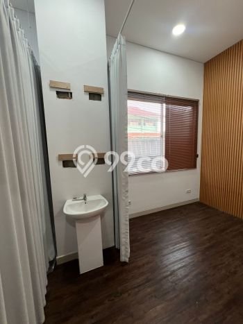 Komersial Dijual Lokasi Stratagis di Menteng Jakarta Pusat Cocok untuk Investasi Komersial Dijual Lokasi Stratagis di Menteng Jakarta Pusat Cocok untuk Investasi