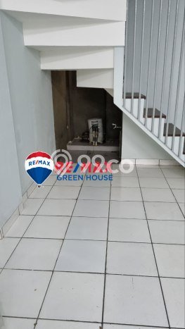 Disewakan Ruko di Kembangan, Luas 145m², Area Premium, Ready Untuk Dipakai Disewakan Ruko di Kembangan, Luas 145m², Area Premium, Ready Untuk Dipakai