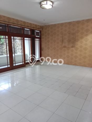 KESEMPATAN TERBAIK! Rumah area , 6 KT, Ready, LT 450m2m² LB 550m2m² KESEMPATAN TERBAIK! Rumah area , 6 KT, Ready, LT 450m2m² LB 550m2m²
