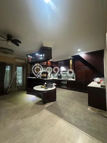 Rumah Luxury Modern Siap Huni di Puri Indah Jakarta Barat Rumah Luxury Modern Siap Huni di Puri Indah Jakarta Barat