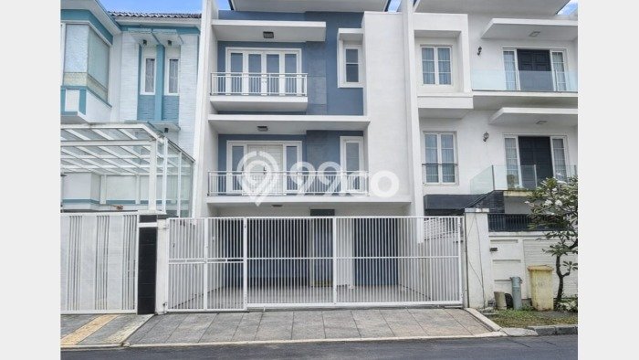 Ready to Use! Luxury House LT 144m2 Desain Elegan di Permata Buana Ready to Use! Luxury House LT 144m2 Desain Elegan di Permata Buana