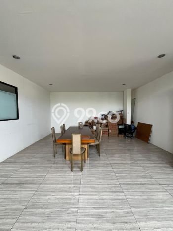 Kantor Bagus LT 778m2 LB 1800m2 Dijual di Kebayoran Baru Jakarta Selatan Kantor Bagus LT 778m2 LB 1800m2 Dijual di Kebayoran Baru Jakarta Selatan