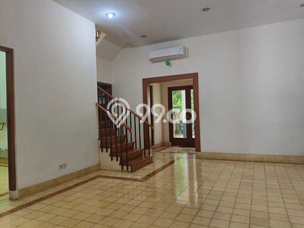 Disewakan Rumah Elit LT 1500m2 / LB 1000m2 di Menteng, Jakarta Pusat Disewakan Rumah Elit LT 1500m2 / LB 1000m2 di Menteng, Jakarta Pusat