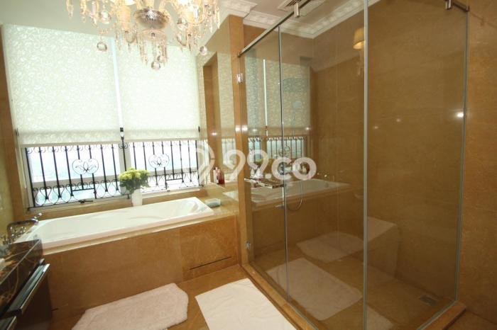 Apartemen Minimalis Modern 4 Kamar di Kebayoran Lama, Luas 320m2 Disewakan Apartemen Minimalis Modern 4 Kamar di Kebayoran Lama, Luas 320m2 Disewakan