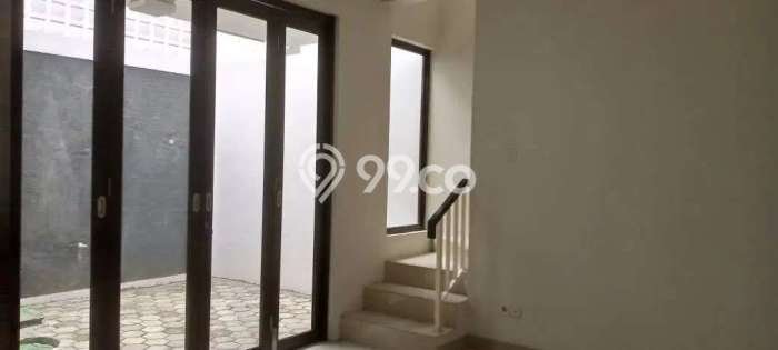 Ready to Use! Luxury House LT 141m2 Desain Elegan di Bintaro Ready to Use! Luxury House LT 141m2 Desain Elegan di Bintaro