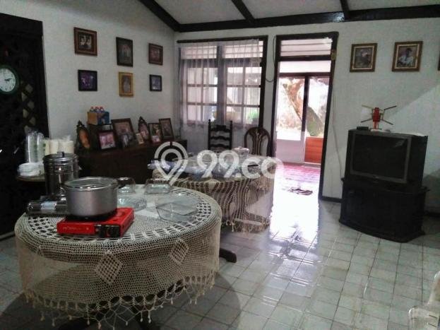 Hunian Mewah LB 450m2 Siap Pakai Desain Elegan di Rempoa, Tangerang Hunian Mewah LB 450m2 Siap Pakai Desain Elegan di Rempoa, Tangerang