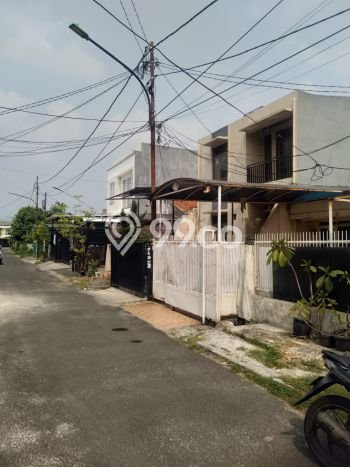 Rumah Terawat kawasan Joglo, Jakarta Barat, LT 126m² LB 150m² HARGA MENARIK! Rumah Terawat kawasan Joglo, Jakarta Barat, LT 126m² LB 150m² HARGA MENARIK!