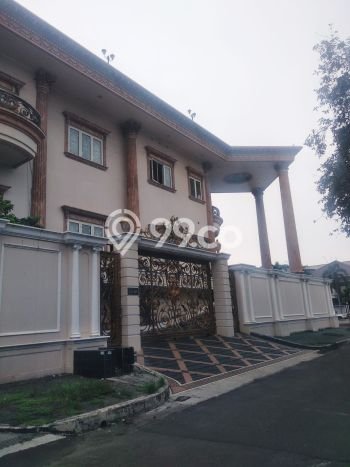 Rumah Modern di Kembangan, Jakarta Barat, Luas 778m² LB 1200m² Rumah Modern di Kembangan, Jakarta Barat, Luas 778m² LB 1200m²