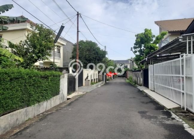 Rumah Luas Asri 5 KT Siap Huni di Jurangmangu Tangerang Rumah Luas Asri 5 KT Siap Huni di Jurangmangu Tangerang
