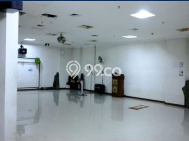 Dijual Kantor di Senen, Luas 900m², Area Komersial, Akses Strategis Dijual Kantor di Senen, Luas 900m², Area Komersial, Akses Strategis