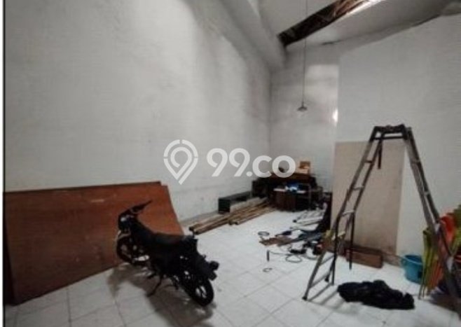 Komersial Bagus Dijual LB 1000m2 Lokasi Strategis Jakarta Barat Area Cocok untuk Bisnis Komersial Bagus Dijual LB 1000m2 Lokasi Strategis Jakarta Barat Area Cocok untuk Bisnis