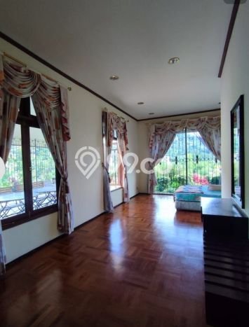 BEST CHOICE! Rumah area Cipanas, Luas 5000m² Bangunan 500m² BEST CHOICE! Rumah area Cipanas, Luas 5000m² Bangunan 500m²