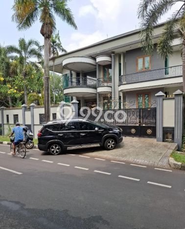 Rumah Elit Modern Siap Huni di Puri Indah Jakarta Barat Rumah Elit Modern Siap Huni di Puri Indah Jakarta Barat