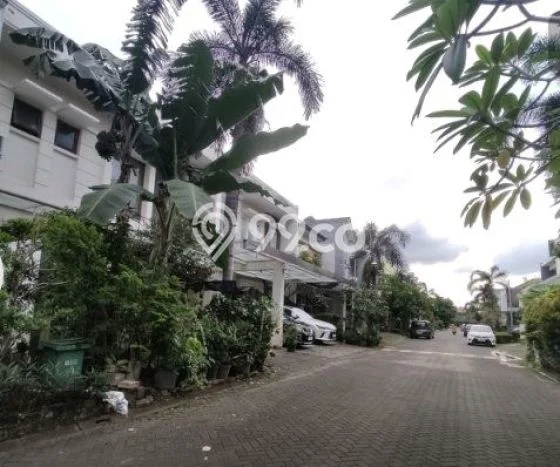 Hunian Elit LB 150m2 Siap Huni Desain Elegan di Srengseng, Jakarta Barat Hunian Elit LB 150m2 Siap Huni Desain Elegan di Srengseng, Jakarta Barat
