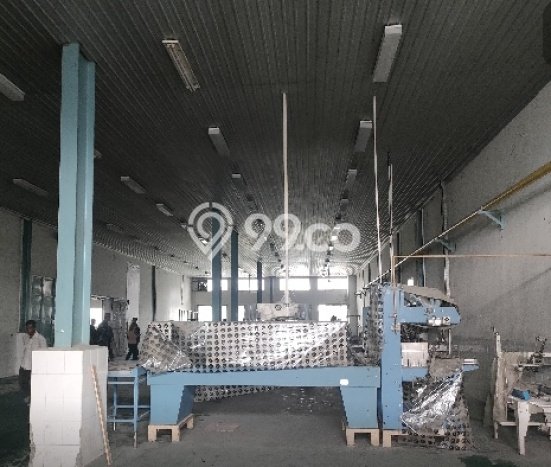 Pabrik Dijual di Sukaraja Bogor dengan LB 8760m2 Pabrik Dijual di Sukaraja Bogor dengan LB 8760m2