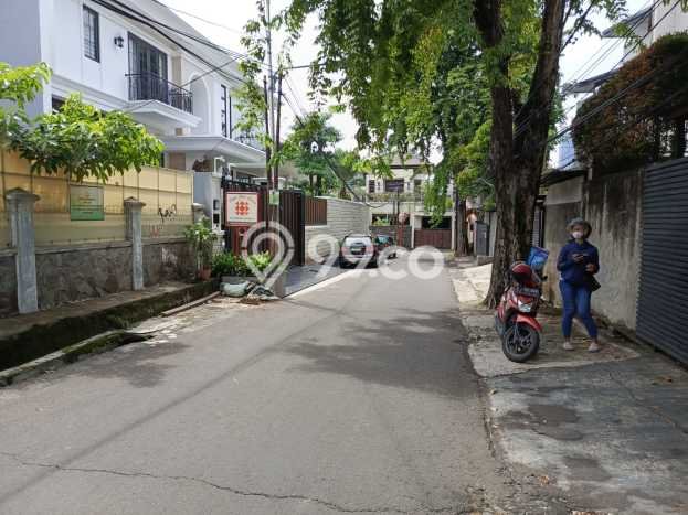 For Sale! Premium House LT 1508m2 Desain Elegan di Gandaria For Sale! Premium House LT 1508m2 Desain Elegan di Gandaria