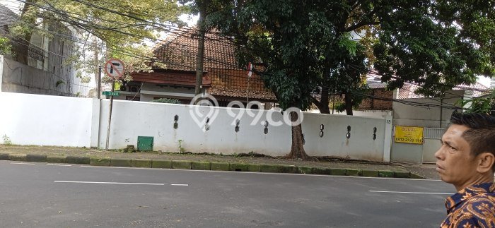 Dijual Cepat Rumah 6 KT 2 KM di Menteng, Jakarta Pusat Dijual Cepat Rumah 6 KT 2 KM di Menteng, Jakarta Pusat