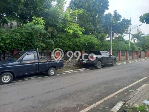 Rumah Elit Modern Tanpa Renovasi di Pegangsaan Jakarta Pusat Rumah Elit Modern Tanpa Renovasi di Pegangsaan Jakarta Pusat