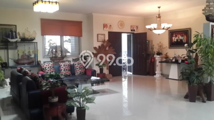 Rumah Eksklusif Siap Huni LT 414m2 di Kelapa Gading, Jakarta Utara Rumah Eksklusif Siap Huni LT 414m2 di Kelapa Gading, Jakarta Utara