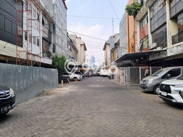 Untuk Dijual! Ruko di Cideng Jakarta Pusat LT 75m2 / LB 175m2 Kawasan Strategis Untuk Dijual! Ruko di Cideng Jakarta Pusat LT 75m2 / LB 175m2 Kawasan Strategis