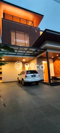 For Sale! Luxury House LT 375m2 Desain Elegan di Sentul City For Sale! Luxury House LT 375m2 Desain Elegan di Sentul City