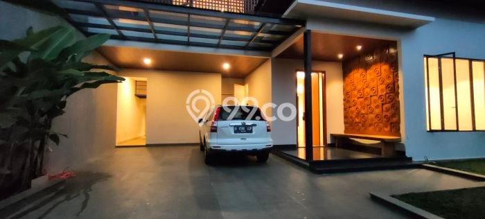 For Sale! Luxury House LT 375m2 Desain Elegan di Sentul City For Sale! Luxury House LT 375m2 Desain Elegan di Sentul City