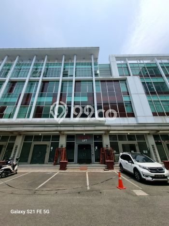 Ruko bagus disewakan di Kelapa Gading Jakarta Utara dengan LB 360m2 harga sewa terbaik Ruko bagus disewakan di Kelapa Gading Jakarta Utara dengan LB 360m2 harga sewa terbaik