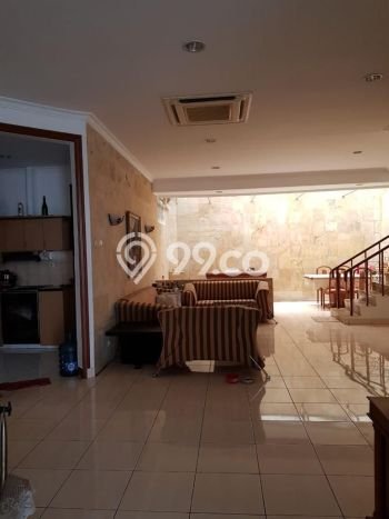 Siap Huni Rumah Mewah 4 Kamar di Kelapa Gading Dekat ke Mana Pun Siap Huni Rumah Mewah 4 Kamar di Kelapa Gading Dekat ke Mana Pun