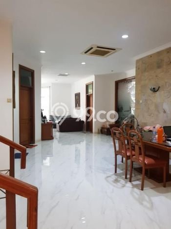 Siap Huni Rumah Mewah 4 Kamar di Kelapa Gading Dekat ke Mana Pun Siap Huni Rumah Mewah 4 Kamar di Kelapa Gading Dekat ke Mana Pun