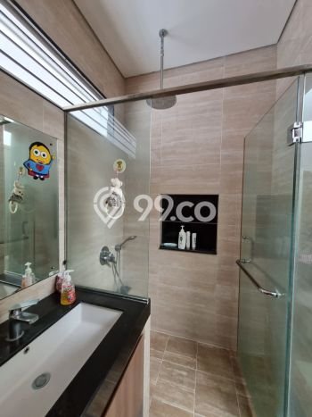 SPECIAL PROPERTY! Rumah area Kelapa Gading, LT 105m² Bangunan 180m² SPECIAL PROPERTY! Rumah area Kelapa Gading, LT 105m² Bangunan 180m²