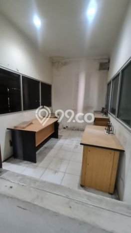 LOKASI STRATEGIS! Gudang di Cileungsi, Luas 1700m², Kawasan Komersial LOKASI STRATEGIS! Gudang di Cileungsi, Luas 1700m², Kawasan Komersial