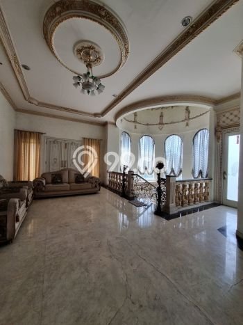 Dijual Hunian Mewah dengan Fasilitas Sekitar Lengkap di Kelapa Gading, Jakarta Utara Dijual Hunian Mewah dengan Fasilitas Sekitar Lengkap di Kelapa Gading, Jakarta Utara