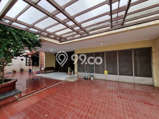 HUNIAN BERKELAS! Rumah Premium Kelapa Gading, Jakarta Utara, Luas Tanah 300m² LB 400m² HUNIAN BERKELAS! Rumah Premium Kelapa Gading, Jakarta Utara, Luas Tanah 300m² LB 400m²