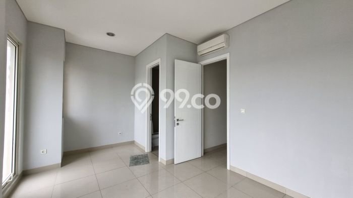 Siap Huni Hunian Elit 5 Kamar di Kelapa Gading Dekat ke Mana Pun Siap Huni Hunian Elit 5 Kamar di Kelapa Gading Dekat ke Mana Pun