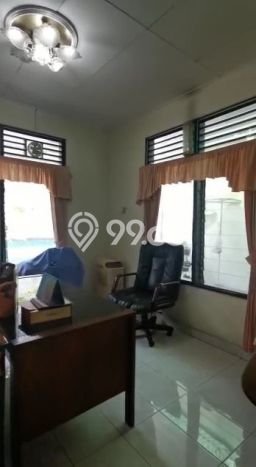 Rumah Strategis 4 KT LT 153m² di Kelapa Gading, Jakarta Utara Rumah Strategis 4 KT LT 153m² di Kelapa Gading, Jakarta Utara
