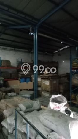 Lokasi Strategis! Dijual Gudang Bisnis di Cilincing, Jakarta Utara Kondisi Bagus Lokasi Strategis! Dijual Gudang Bisnis di Cilincing, Jakarta Utara Kondisi Bagus