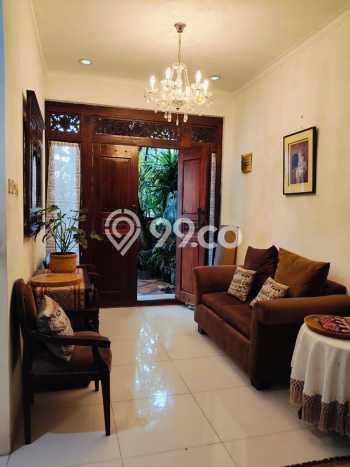 For Sale Rumah Elit Exclusive di Ciputat, Tangerang Selatan For Sale Rumah Elit Exclusive di Ciputat, Tangerang Selatan