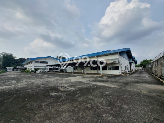 Gudang Dijual di Cakung Jakarta Timur dengan Luas Bangunan 6402m2 Gudang Dijual di Cakung Jakarta Timur dengan Luas Bangunan 6402m2
