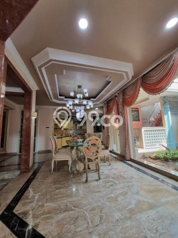 Rumah Mewah Dijual LT 1138m2 di Kelapa Gading, Jakarta Utara Rumah Mewah Dijual LT 1138m2 di Kelapa Gading, Jakarta Utara