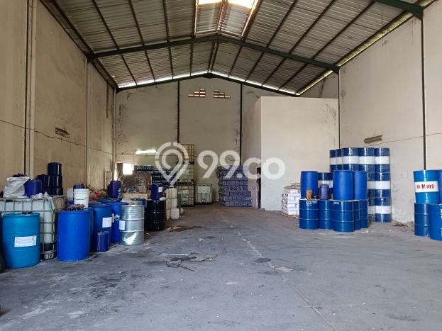 Gudang Kawasan Bizhub BSD luas parkiran dan dekat Gerbang Gudang Kawasan Bizhub BSD luas parkiran dan dekat Gerbang