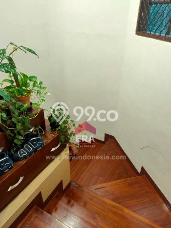 Hunian Mewah Siap Huni LT 450m2 di Pulo Gadung, Jakarta Timur Hunian Mewah Siap Huni LT 450m2 di Pulo Gadung, Jakarta Timur