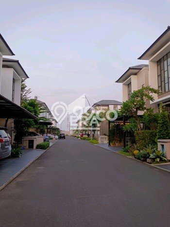 Hot Offer Hunian Premium Ideal dan Luas di Cakung, Jakarta Timur Hot Offer Hunian Premium Ideal dan Luas di Cakung, Jakarta Timur